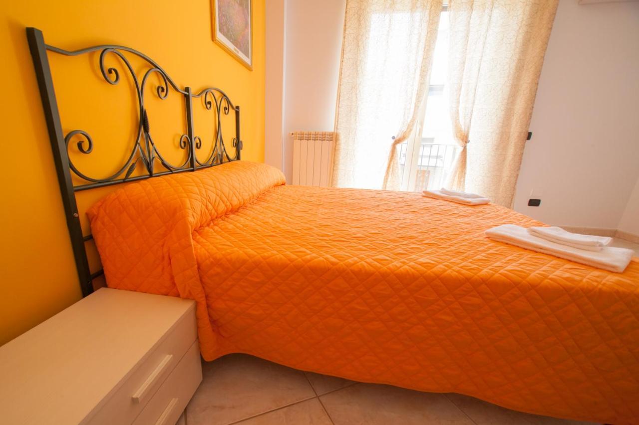 Dimora Del Bali Bed and Breakfast Capurso Exteriör bild